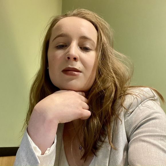 Meet your Posher, Tennyson - Picture 1 of 1